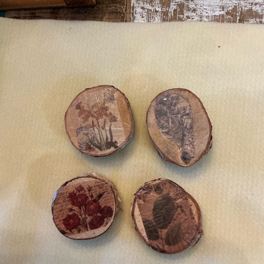 Rustic Wood magnets  with Botanical Prints